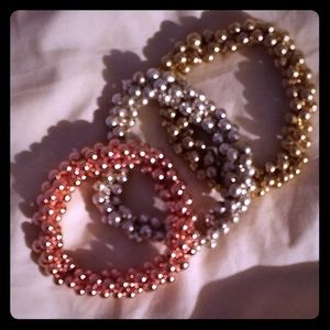 Stretchy Beaded Bracelet NWOT
